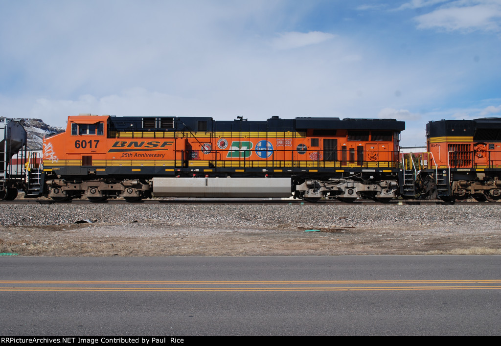 BNSF 6017